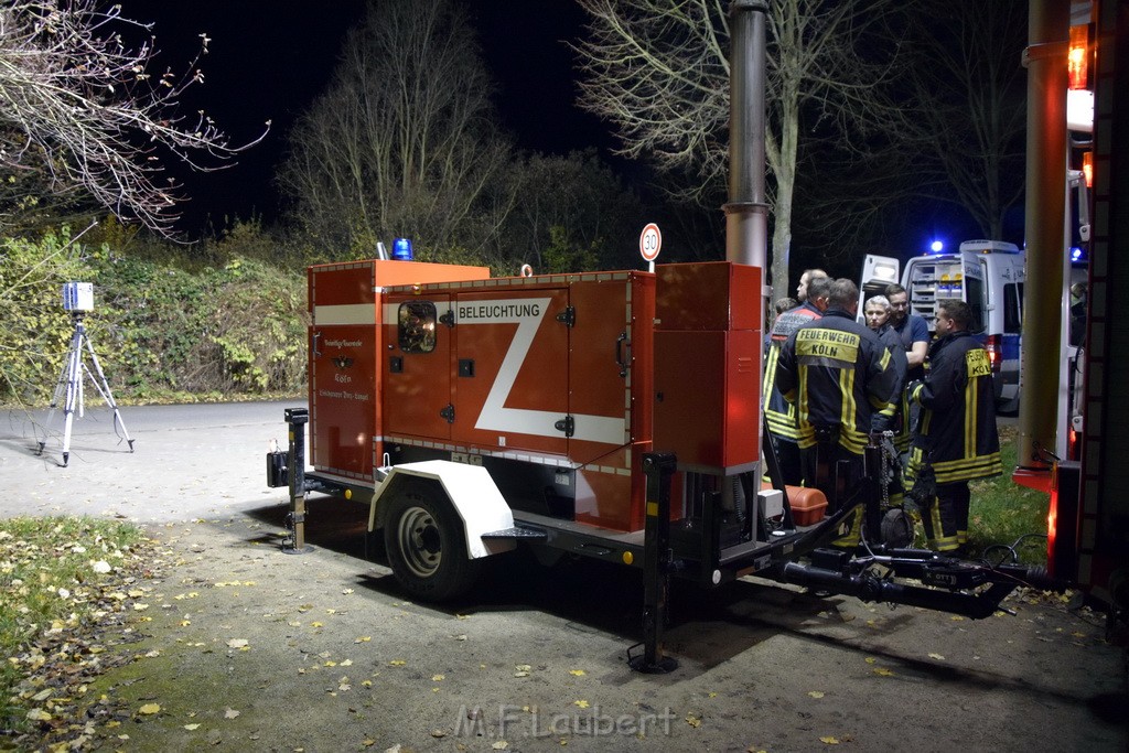 Person angefahren Fahrer fluechtig Koeln Rath Brueck Rather Steinweg P33.JPG - Miklos Laubert